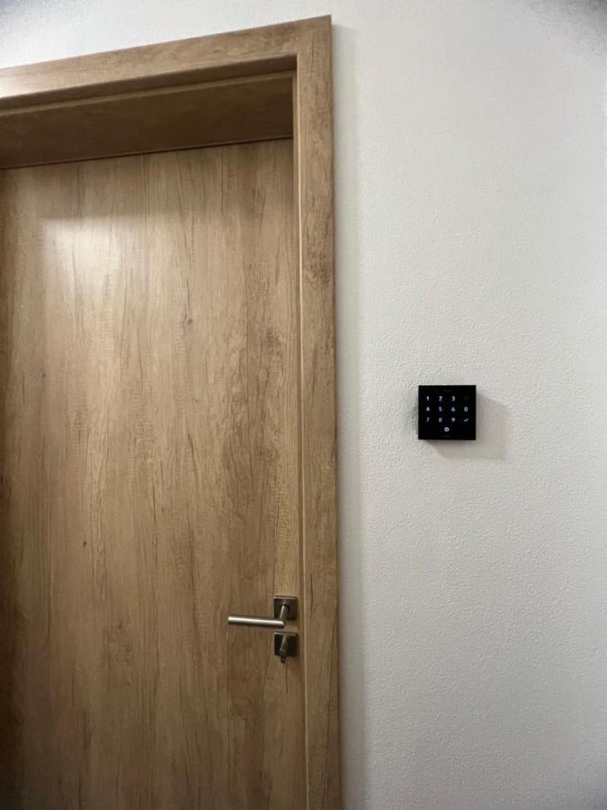 Hobiti Apartman - Frodo Černá v Pošumaví Exterior foto